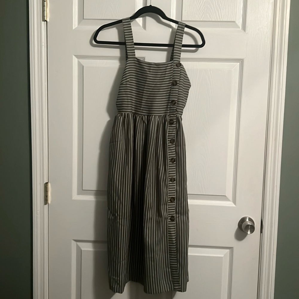 Green dress